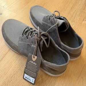 OluKai MAKIA leather and textile sneaker - Size 12 Men’s